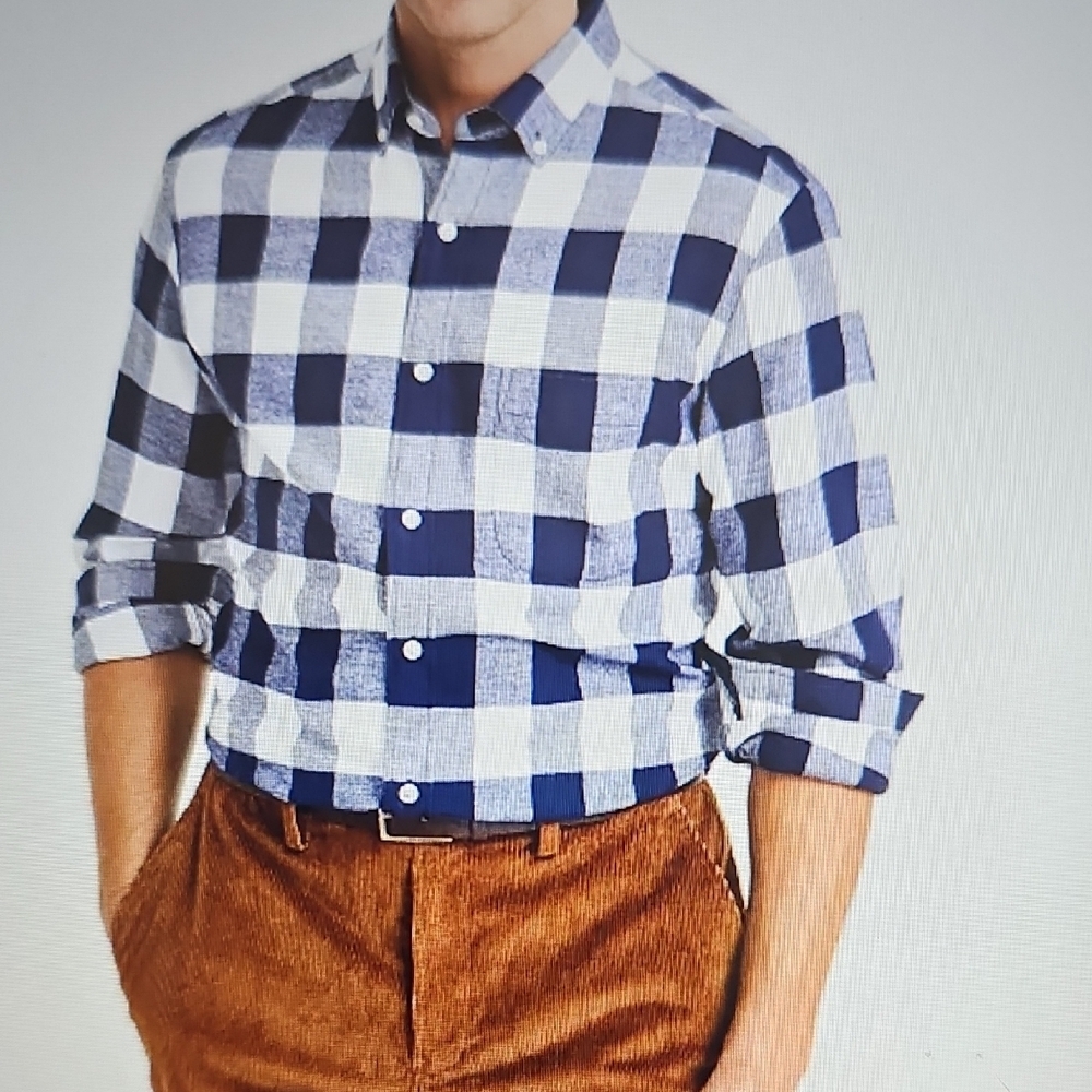 Club Room Blue and White Plaid Casual Button Down Shirt: make offer